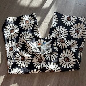 FARM Rio for Anthropologie Spring flowers wide leg pant daisies